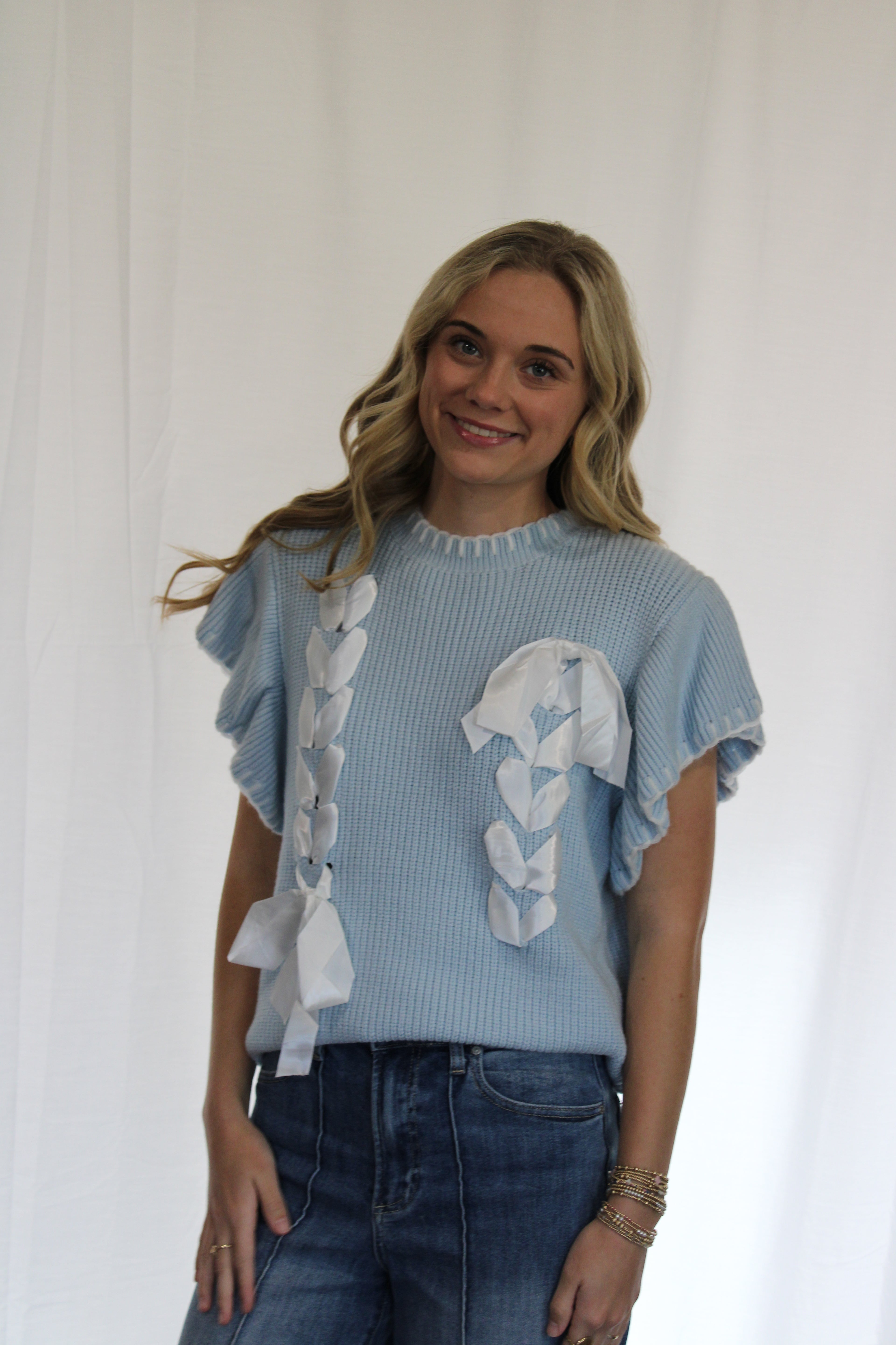 bluey bow sweater